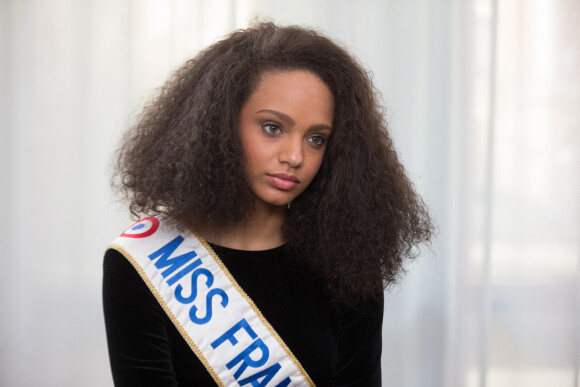 Exclusif - Rendez-vous avec Alicia Aylies (Miss France) dans les locaux de Webedia pour une Interview pour Purepeople à Levallois-Perret. © Tiziano da Silva/Bestimage