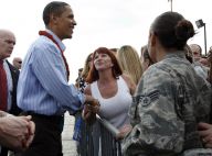 Regardez Barack Obama et toute sa famille débarquer à Hawaii pour les fêtes... et le début de leur séjour !
