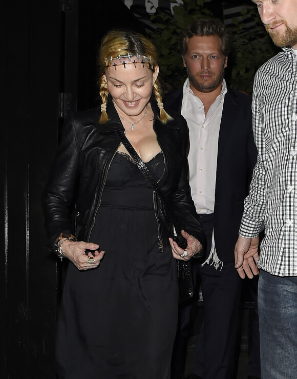 Madonna et son fils Rocco sont allés dîner au restaurant Chiltern Firehouse à Londres. Le 30 juin 2016.