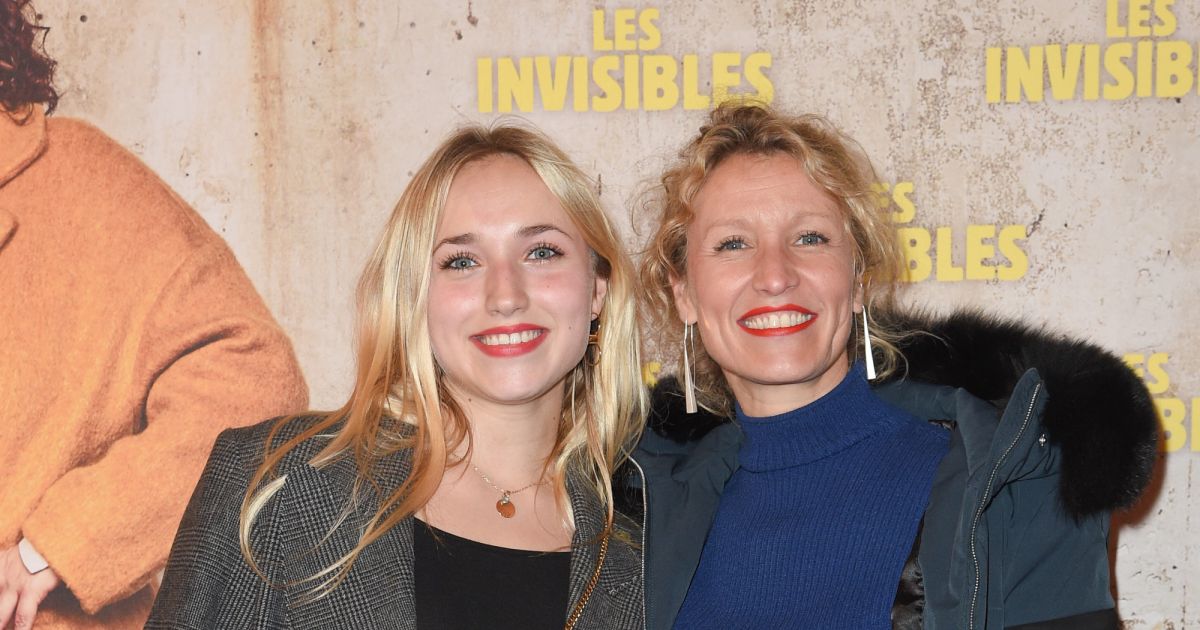 Chloé Jouannet et sa mère Alexandra Lamy - Avant-première du film Les