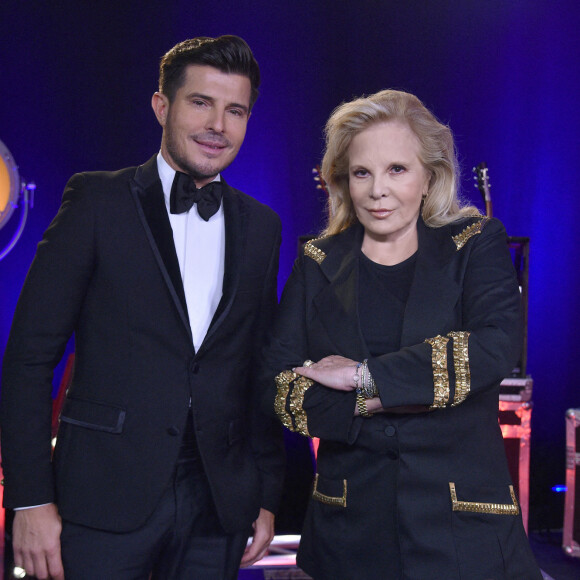 Exclusif - Vincent Niclo et Sylvie Vartan - Backstage - Enregistrement de l'émission "300 Choeurs chantent pour les fêtes", diffusée le 22 décembre à 21h05 sur France 3.