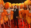 Exclusif - Vincent Niclo et les danseuses du Moulin Rouge - Backstage - Enregistrement de l'émission "300 Choeurs chantent pour les fêtes", diffusée le 22 décembre à 21h05 sur France 3.