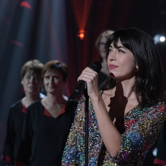 Exclusif - Nolwenn Leroy - Enregistrement de l'émission "300 Choeurs chantent pour les fêtes", diffusée le 22 décembre à 21h05 sur France 3.