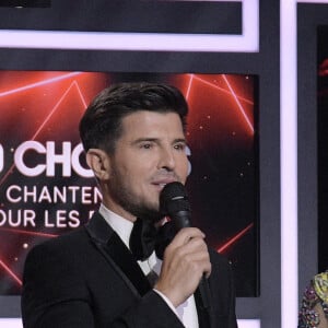 Exclusif - Vincent Niclo et Nolwenn Leroy - Enregistrement de l'émission "300 Choeurs chantent pour les fêtes", diffusée le 22 décembre à 21h05 sur France 3.