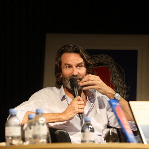 Frédéric Beigbeder pour son livre "Bibliothèque de survie" le 17 juin 2021 à la librairie Mollat à Bordeaux, France, le 18 juin 2021. © Jean-Marc Lhomer/Bestimage