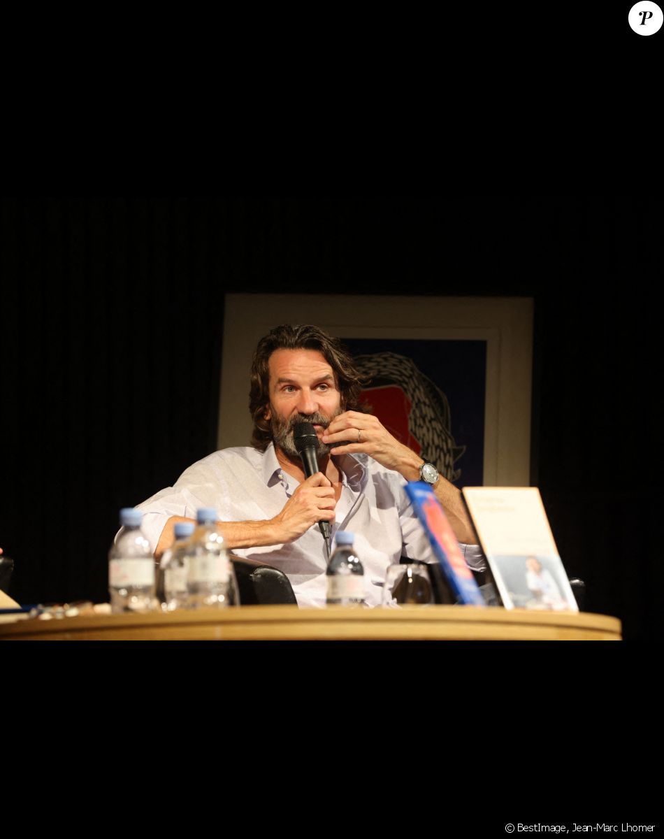 Frédéric Beigbeder pour son livre "Bibliothèque de survie" le 17 juin 2021 à la librairie Mollat à Bordeaux, France, le 18 juin 2021. © Jean-Marc Lhomer/Bestimage