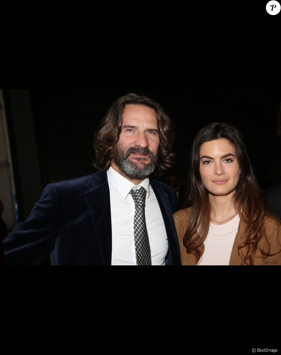 Frederic Beigbeder avec sa femme Lara Micheli à la 1ère édition des "Plumes d'Or du Vin et de la Gastronomie" au Pavillon Vendôme à Paris. Paris, le 19 mai 2016.