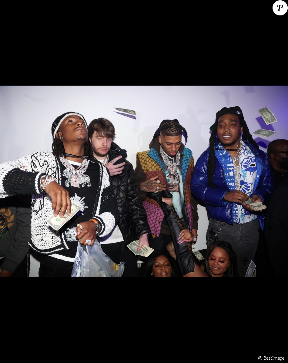 Rich The Kid, Murda Beatz, NLE Choppa et Takeoff assistent à la fête d'anniversaire d'Offset à Sneakertopia LA. Los Angeles, le 21 décembre 2021.