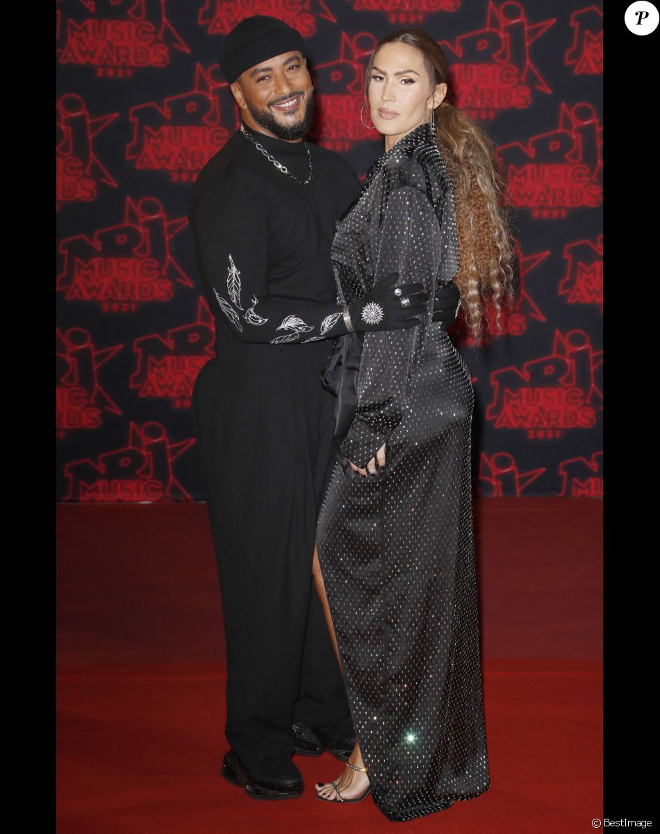 Slimane, Vitaa lors de la 23ème édition des NRJ Music Awards 2021 au Palais des Festivals de Cannes, le 20 novembre 2021. © Christophe Aubert via Bestimage