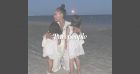 Amel Bent enceinte : ses filles Sofia et Hana se disputent, elle les filme