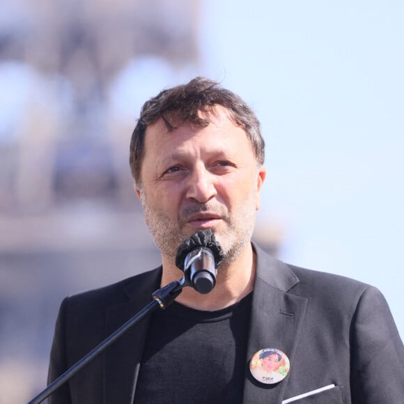 Arthur (Jacques Essebag) - Arrivées des people à la manifestation de soutien à la famille de Sarah Halimi sur la place du Trocadéro à Paris le 25 avril 2021. © Cyril Moreau/Bestimage