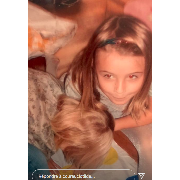 Clotilde Courau célèbre les 18 ans de sa fille aînée, la princesse Vittoria, sur Instagram le 28 décembre 2021.