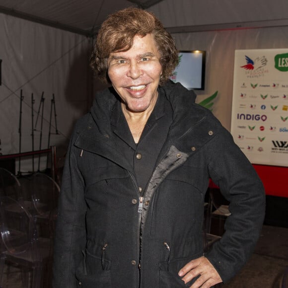 Grichka Bogdanov (Bogdanoff) - Lancement officiel des "Pères Noël Verts" du Secours Populaire sur la place de l'Hôtel de Ville à Paris le 25 novembre 2019. © Jack Tribeca/Bestimage