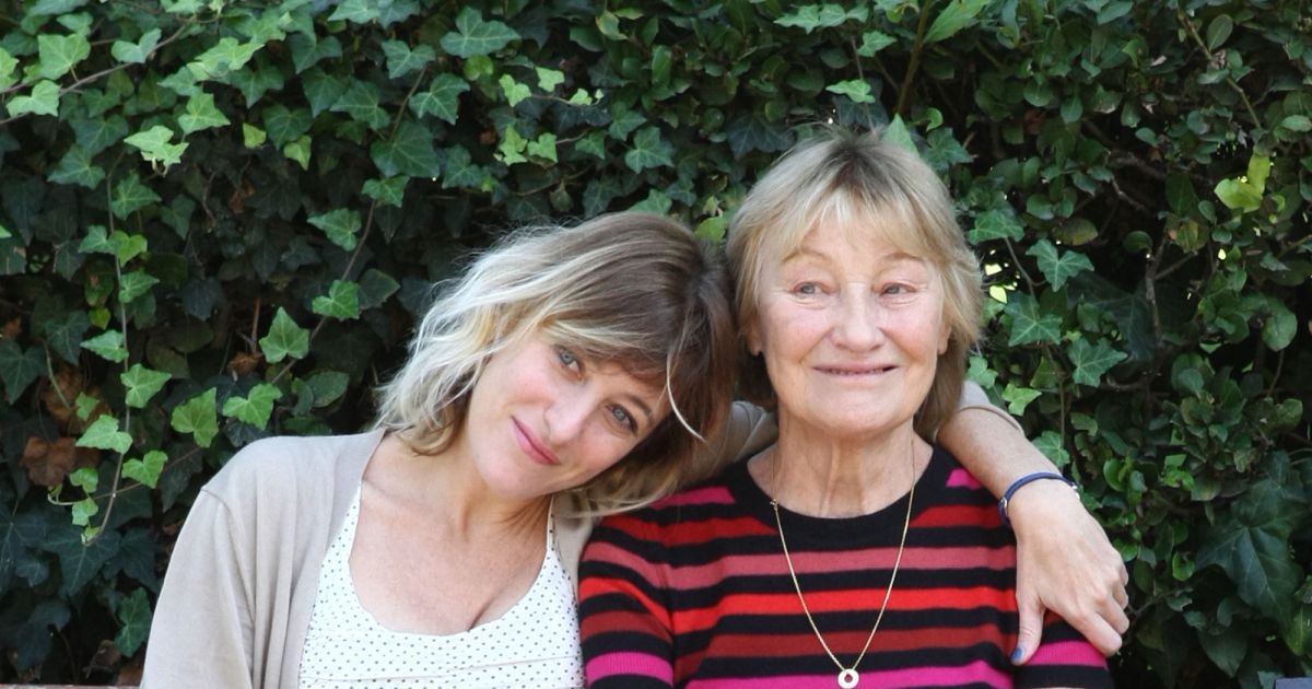 Valeria Bruni Tedeschi Et Sa Mere Marisa Borini Bruni Tedeschi Lequipe Du Film Un Chateau 