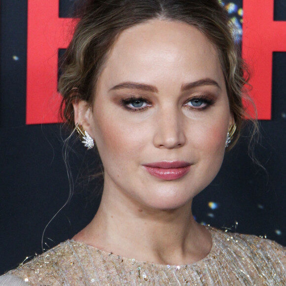 Jennifer Lawrence (enceinte) à la première du film "Don't Look Up" à New York, le 5 décembre 2021.