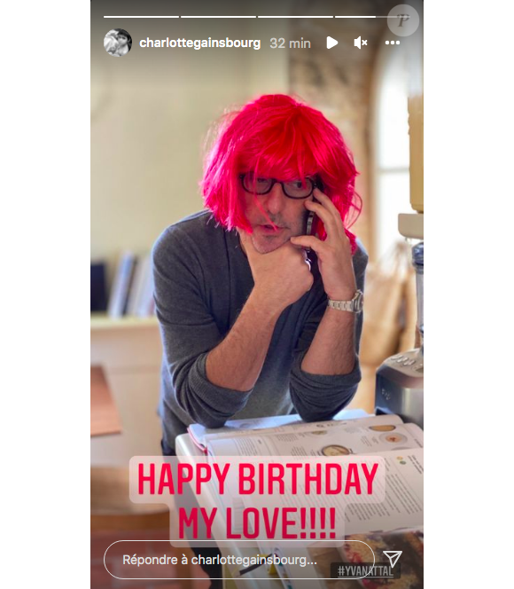 Yvan Attal en fête sur le compte Instagram de sa compagne Charlotte Gainsbourg. Le 4 janvier 2021