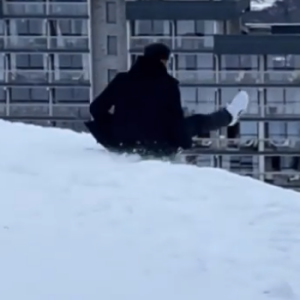Rayane Bensetti partage des images de son accident en luge à la montagne - Instagram