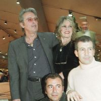Alain Delon "encore plus renfermé" depuis la mort de Bebel... Brigitte Bardot donne des nouvelles