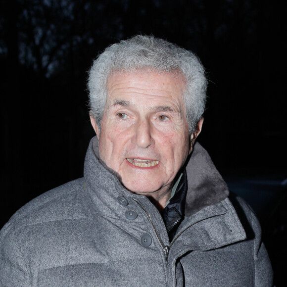 Claude Lelouch - Arrivées de l'émission "Vivement dimanche prochain" présentée par M. Drucker qui sera diffusée le 09 janvier 2022 au studio Gabriel à Paris, France, le 15 décembre 2021. © Christophe Clovis / Bestimage
