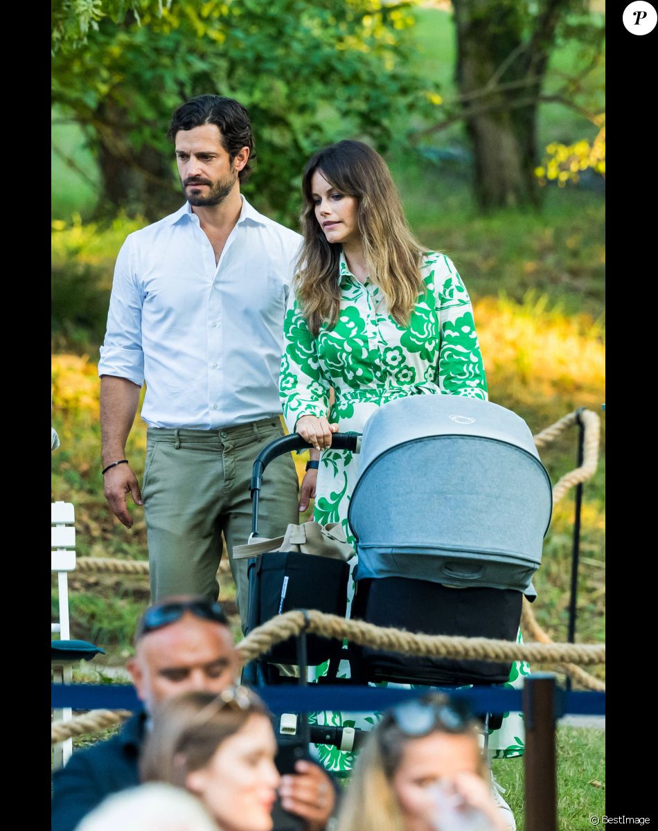 Le prince Carl Philip de Suède, La princesse Sofia (Hellqvist) de Suède, Le prince Julian, Duc de Halland, - La famille royale suèdoise assiste au concert "Solliden Sessions" au château de Solliden à Borgholm, Suède, le 13 juillet 2021.