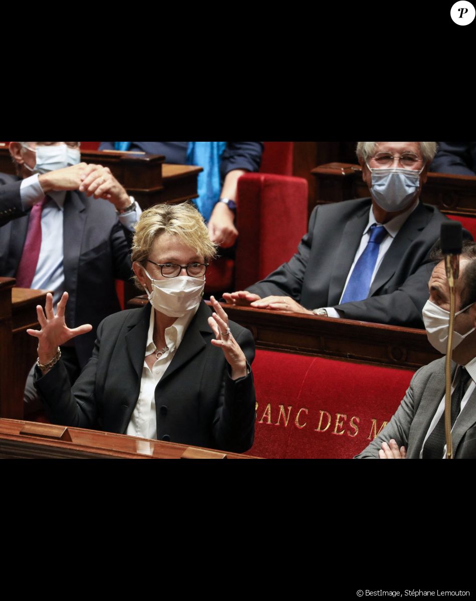 Claude Chirac - Pose d'une plaque en hommage à Jacques Chirac à l'Assemblée nationale, Paris, le 23 septembre 2020. © Stéphane Lemouton / Bestimage