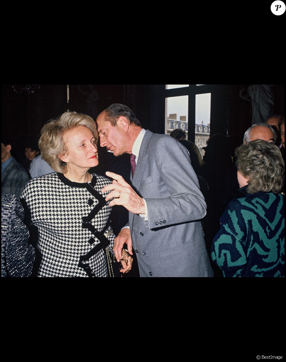 Archives - Jacques Chirac à Matignon avec sa femme Bernadette.