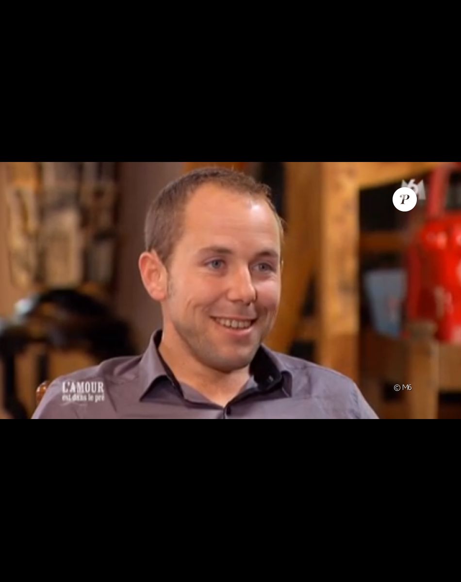 Bertrand Lamour Est Dans Le Pre Bertrand (L'amour est dans le pré) : l'ex de Marie en couple ? Photo de  famille avec ses jumeaux ! : le diaporama - Purepeople