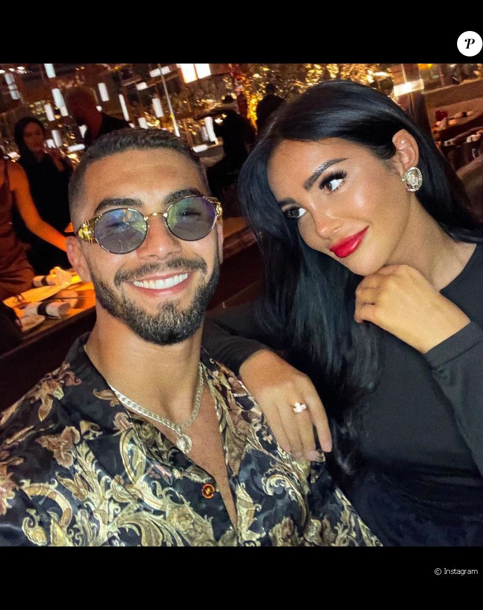 Fidji Ruiz en couple avec son amoureux Anas, charmant brun qui évolue comme rappeur à Dubaï.
