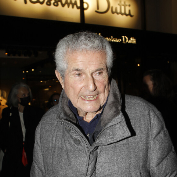 Exclusif - Claude Lelouch - Avant-première du film "L'amour c'est mieux que la vie" au cinéma UGC Normandie à Paris. Le 17 janvier 2022. © Denis Guignebourg/Bestimage