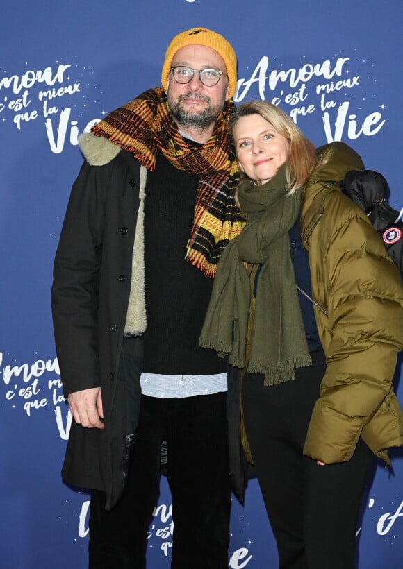 Le Tone (Yann Larret-Menezo) et sa femme - Avant-première du film "L'amour c'est mieux que la vie" au cinéma UGC Normandie à Paris. Le 17 janvier 2022. © Coadic Guirec/Bestimage