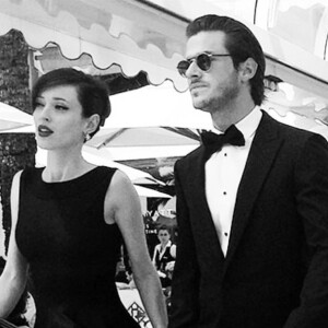 Gaspard Ulliel était le compagnon de Gaelle Pietri. Celle-ci a posté diverses photos de son amoureux, mort le 19 janvier, sur son compte Instagram, au fil de leur relation.