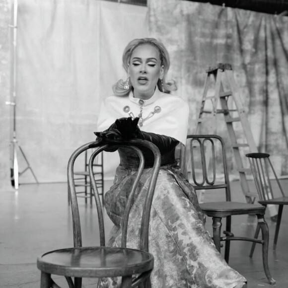 Image du vidéo-clip d'Adele "Oh My God". 