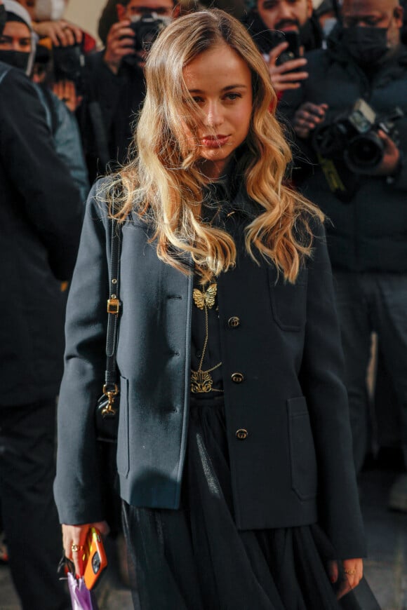 Lady Amelia Windsor arrive au défilé Dior Haute Couture Printemps/Été 2022 dans le cadre de la Fashion Week de Paris, France, le 24 janvier 2022. © Veeren-Clovis/Bestimage 