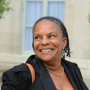 Christiane Taubira à la sortie du conseil des ministres en 2008
