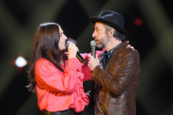 Izïa Higelin, Arthur H lors de la cérémonie des 34e Victoires de la Musique à la Seine Musicale, Boulogne Billancourt le 8 février 2019. © Coadic Guirec / Bestimage 