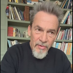 Florent Pagny annonce être atteint d'un cancer sur Instagram.