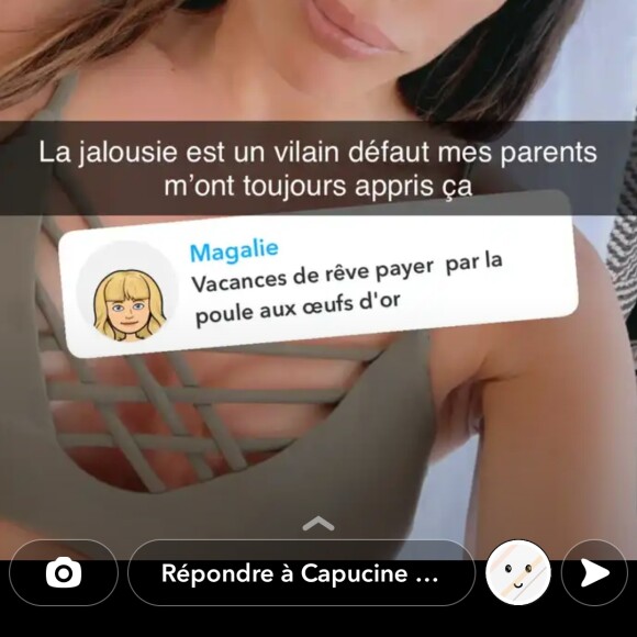 Capucine Anav répond aux questions de ses abonnés, le 25 janvier 2022