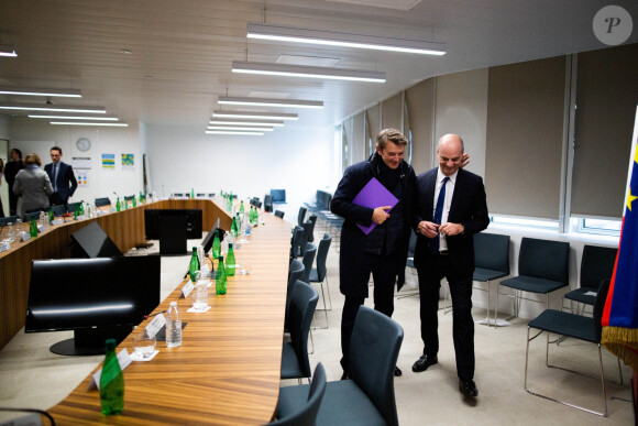 Jean-Michel Blanquer et Francois Baroin lors d'une rencontre avec les associations d'élus le 5 mars 2020
