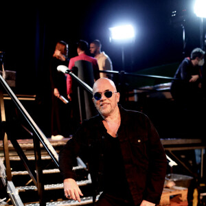 Exclusif - Pascal Obispo - Backstage - Enregistrement des 10 ans de l'émission "Vendredi tout est permis (VTEP)", présentée par Arthur Essebag et diffusée le 29 janvier sur TF1 © Jacovides-Moreau / Bestimage