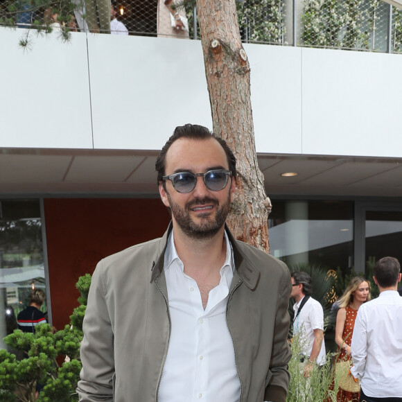 Cyril Lignac au village lors des internationaux de tennis de Roland Garros à Paris, le 10 juin 2018. © Moreau-Jacovides/Bestimage 