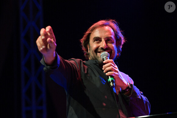 Exclusif - André Manoukian en concert lors des soirées de Saint-Marc à Saint-Marc-Jaumegarde, le 28 août 2020. © Patrick Carpentier/Bestimage 