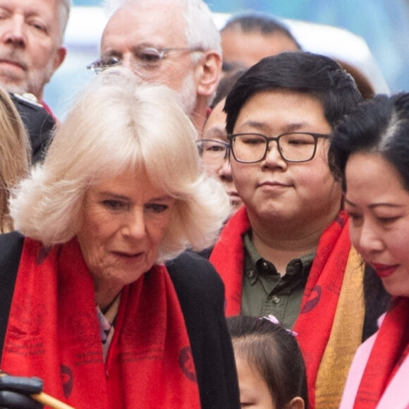 Le prince Charles, prince de Galles, et Camilla Parker Bowles, duchesse de Cornouailles, visitent Chinatown à l'occasion du Nouvel An lunaire à Londres, Royaume Uni, le 1er février 2022. 