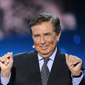 Exclusif - Jean-Pierre Foucault et sa fille Virginie Foucault - Surprises - Enregistrement de l'émission "La Chanson secrète 4", qui sera diffusée le 4 janvier 2020 sur TF1, à Paris. Le 17 décembre 2019 © Gaffiot-Perusseau / Bestimage