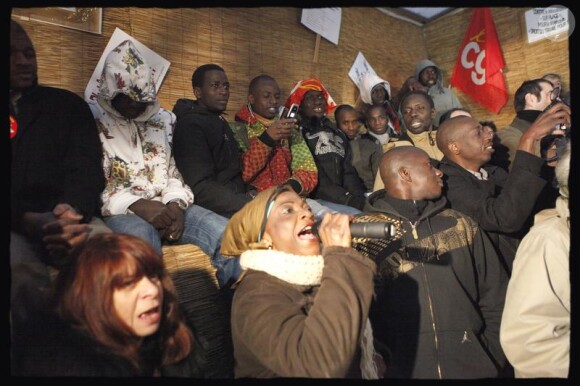 Galette de la solidarité avec les sans papiers, dans le VIe arrondissement de Paris. 6/01/2010