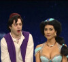 Kim Kardashian et Pete Davidson dans une parodie d'Aladdin dans l'émission "Saturday Night Live". New York. Le 30 octobre 2021.