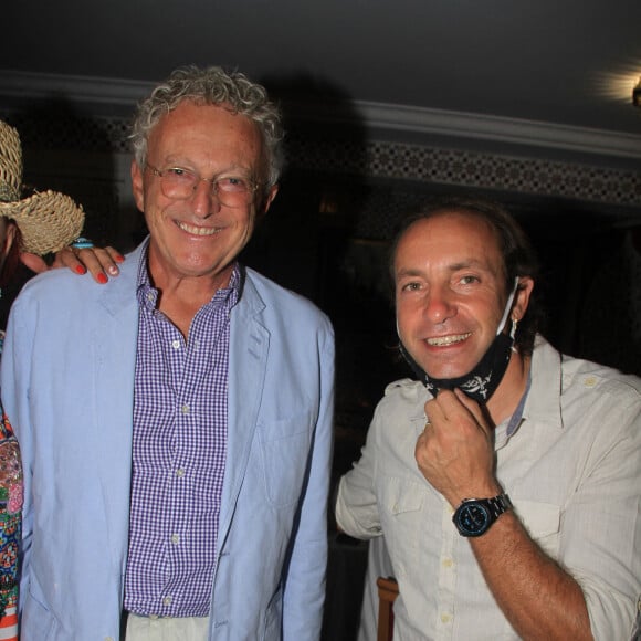 Nelson Monfort, Philippe Candeloro lors de la soirée de remise de la "Fourchette d'Or" au restaurant "La Table Marocaine" de Gérard et Bouchra Atlani à Paris le 15 septembre 2020. © Philippe Baldini / Bestimage