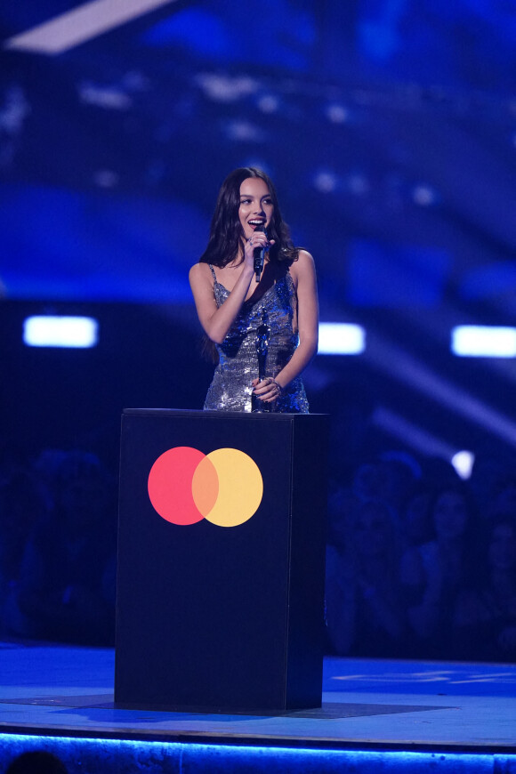 Olivia Rodrigo lors de la cérémonie des Brit Awards 2022 à l'O2 Arena à Londres, le 8 février 2022.