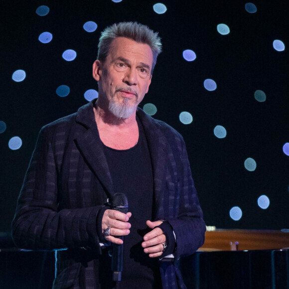 Exclusif - Florent Pagny - Enregistrement de l'émission "Symphonie pour la vie, Spéciale Pièces Jaunes" aux Folies Grüss à Paris © Cyril Moreau / Bestimage