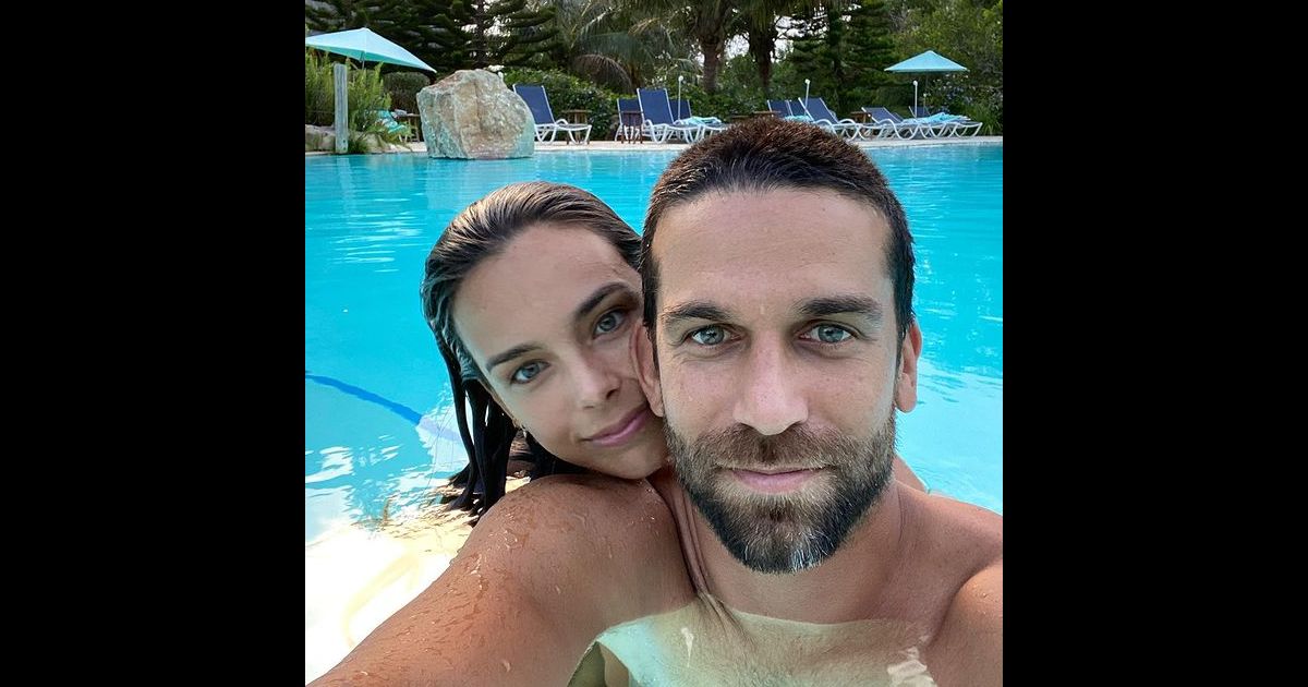 Marine Lorphelin In Love With Christophe The Engaged Couple Have Fun In French Polynesia Marine lorphelin in love with christophe the engaged couple have fun in french polynesia