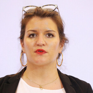 Marlène Schiappa lors d'une conférence de presse sur la migration transmanche au ministère de l'Intérieur à Paris le 29 novembre 2021.